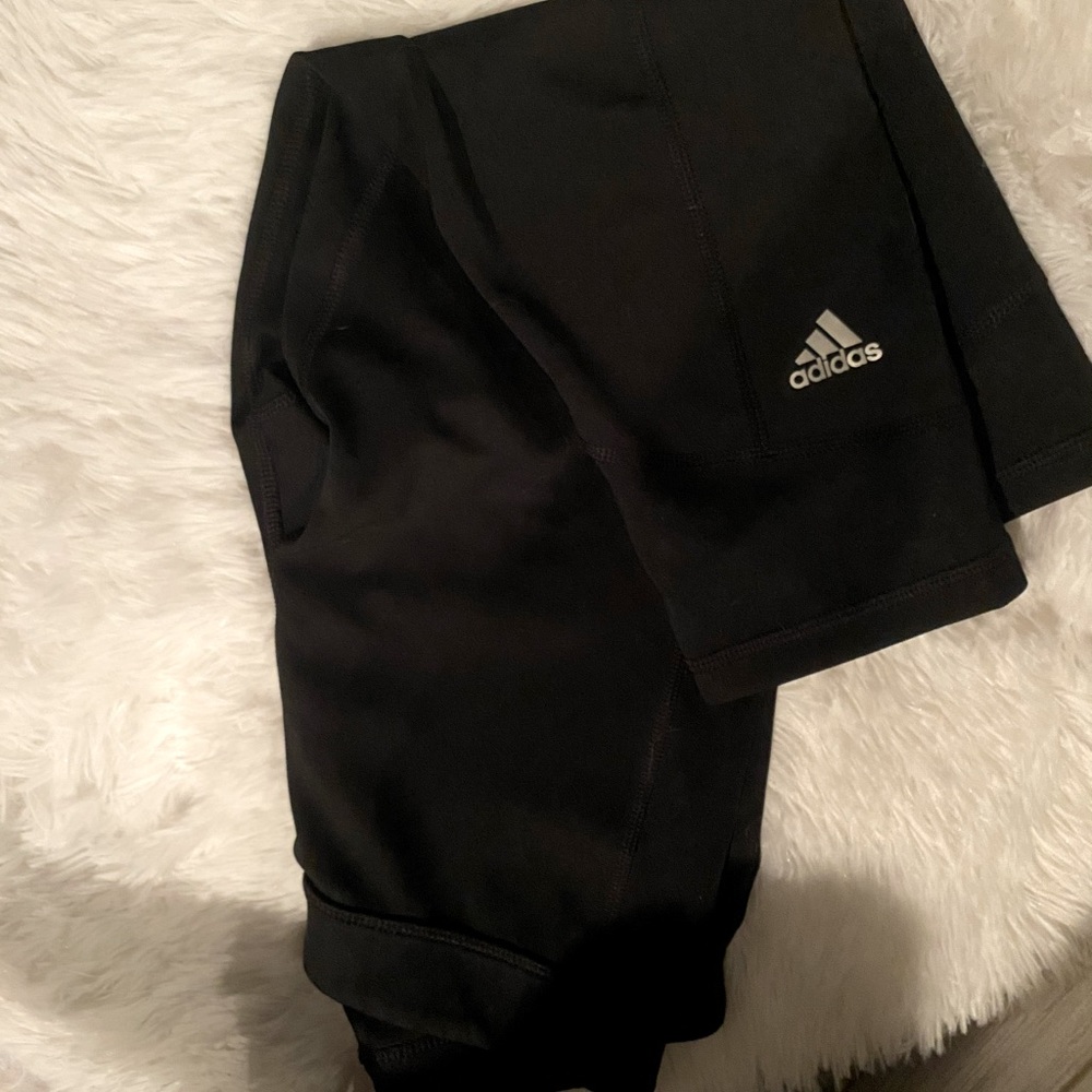 3/$10 ❤️ Adidas Cropped Black Leggings